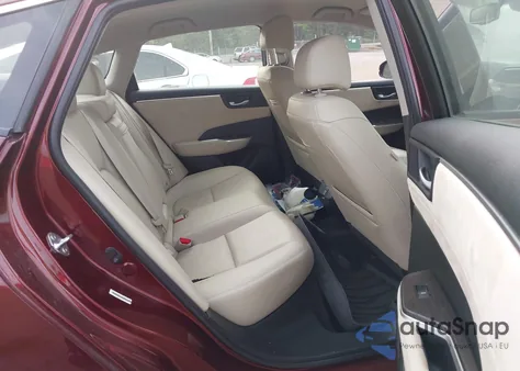 2018 Honda Clarity Plug-In Hybrid Touring z USA, uszkodzony, nr VIN JHMZC5F39JC011137